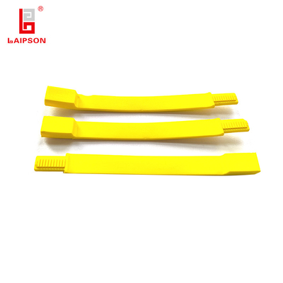 890Mhz UHF RFID Supply Dairy Cattle Sheep Marking Leg Band With Different Color